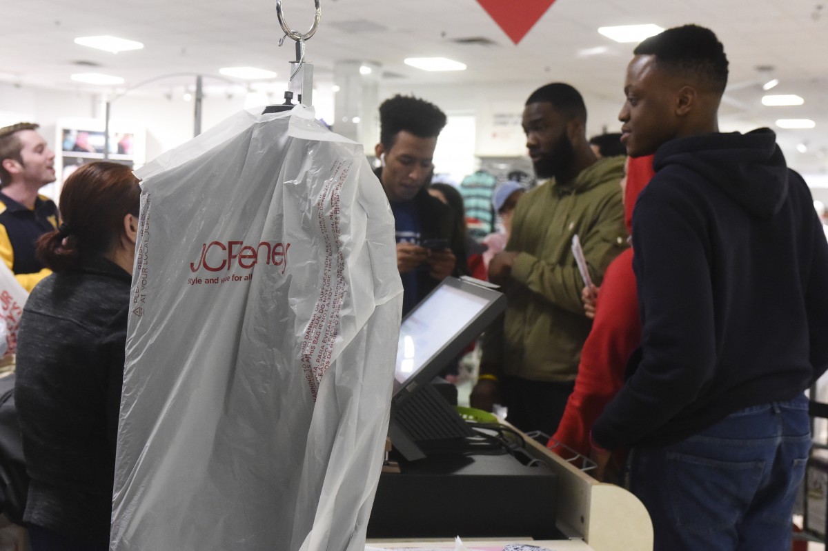 J.C. Penney event helps students dress for success